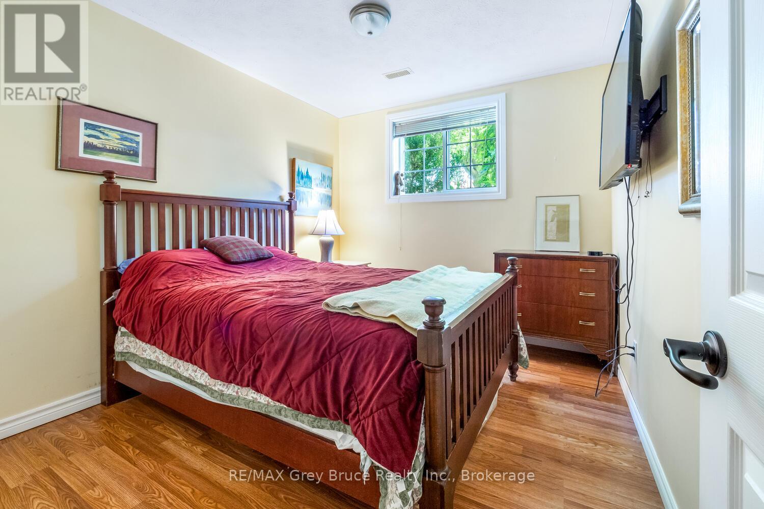 958 Highland Street, Saugeen Shores, Ontario  N0H 2C2 - Photo 33 - X12415358