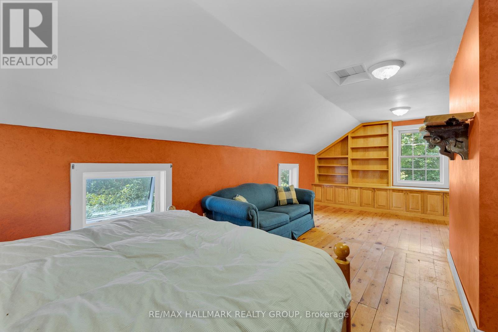 30 Ballycanoe Road, Front Of Yonge, Ontario  K0E 1R0 - Photo 23 - X12415312