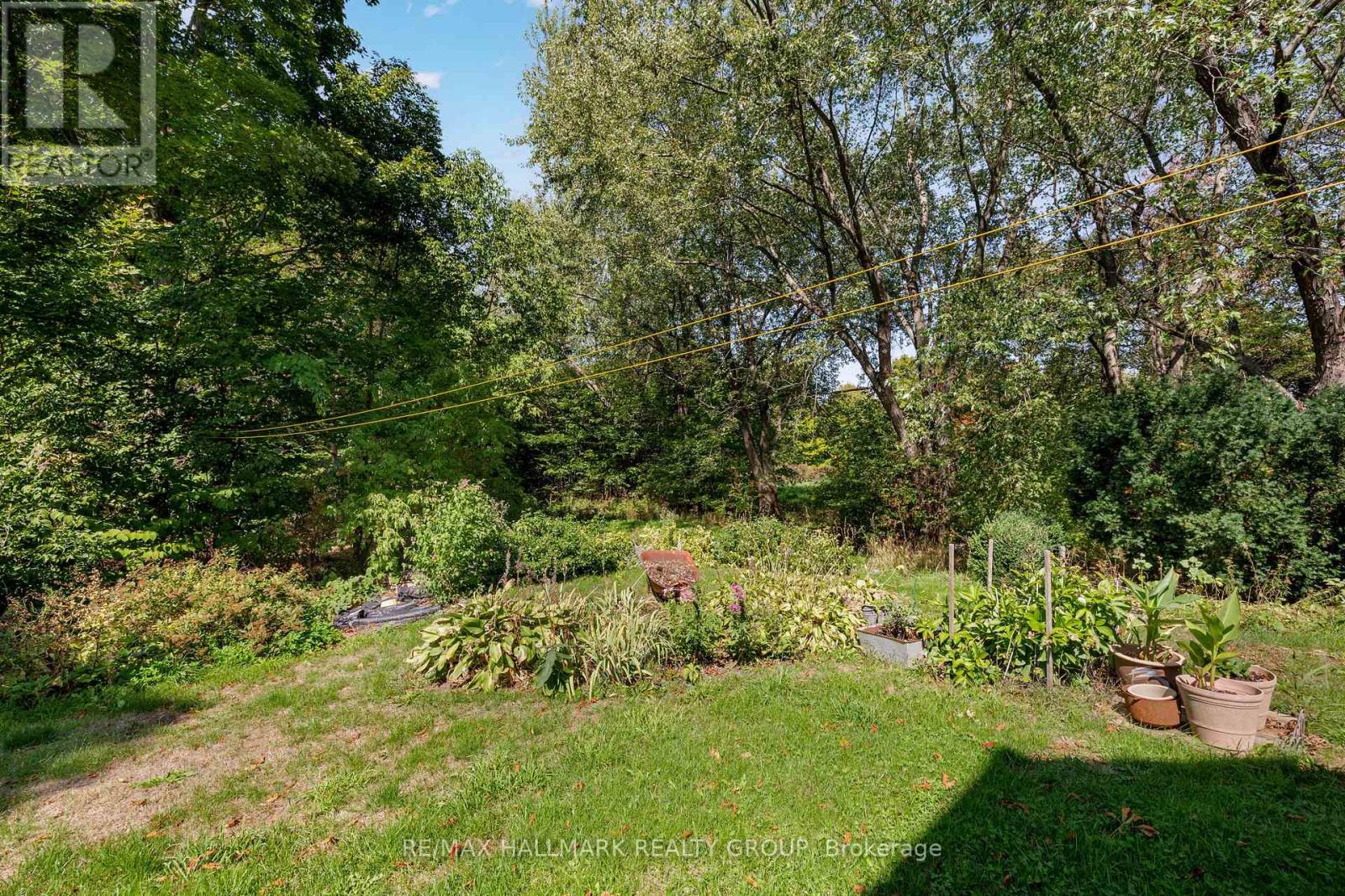 30 Ballycanoe Road, Front Of Yonge, Ontario  K0E 1R0 - Photo 38 - X12415312