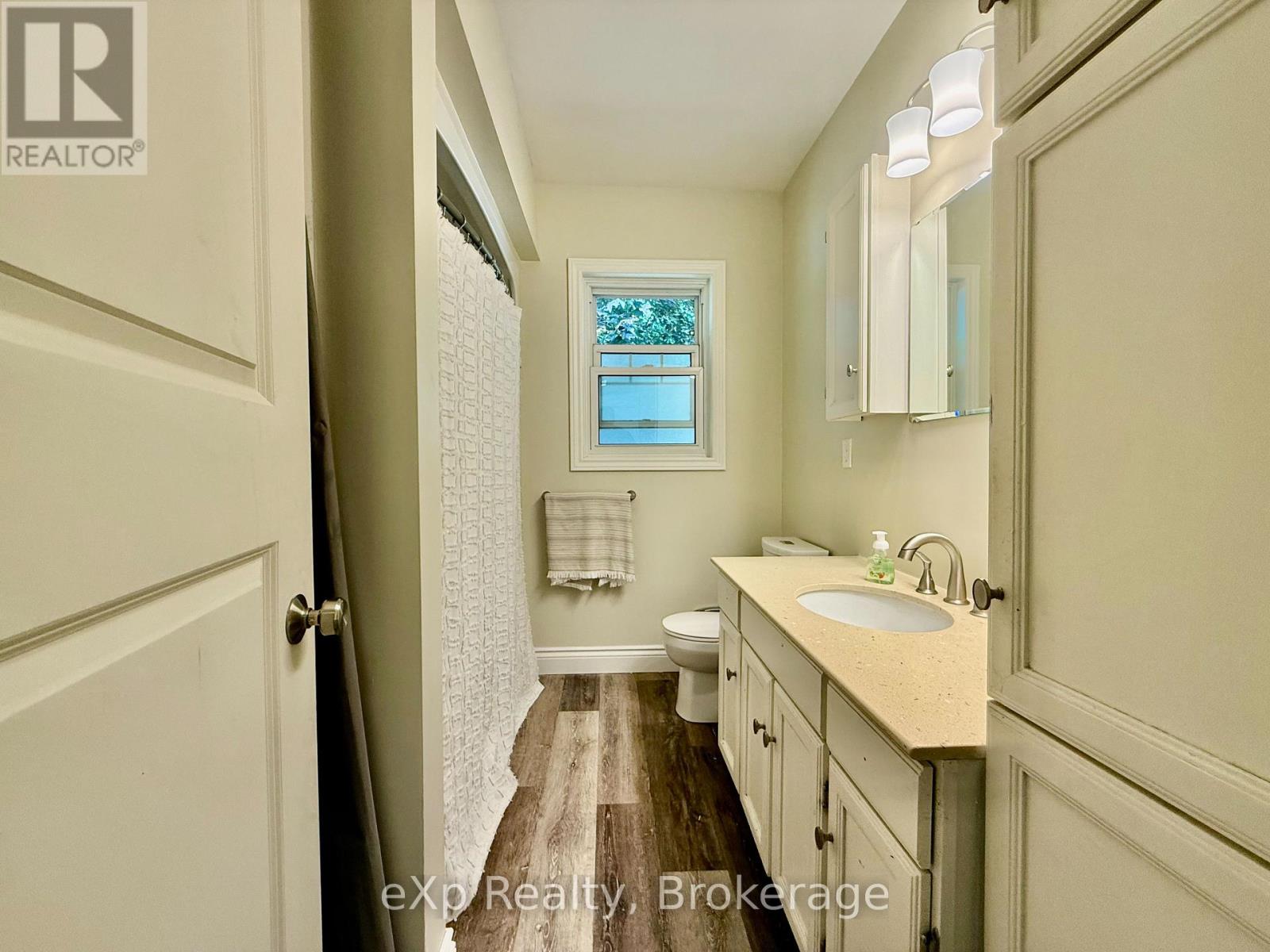 507 Mary Street, Brockton, Ontario  N0G 2V0 - Photo 11 - X12415392