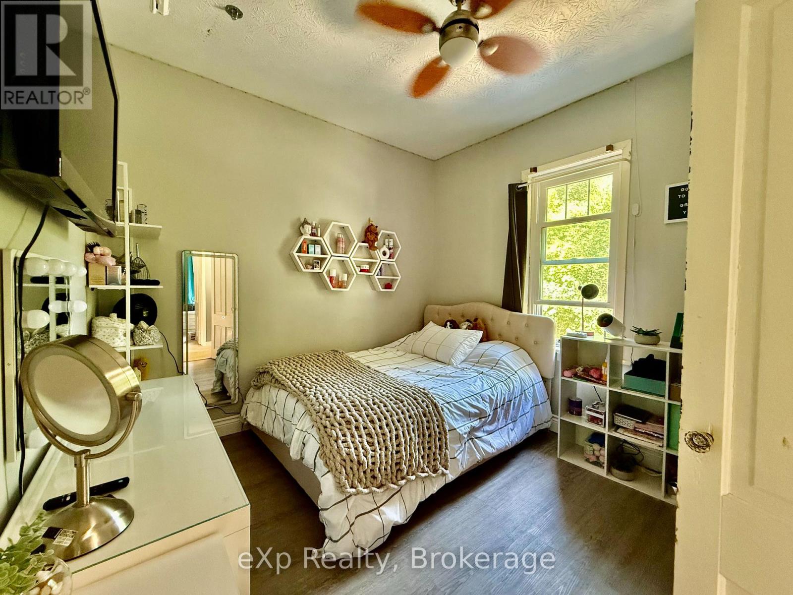 507 Mary Street, Brockton, Ontario  N0G 2V0 - Photo 16 - X12415392
