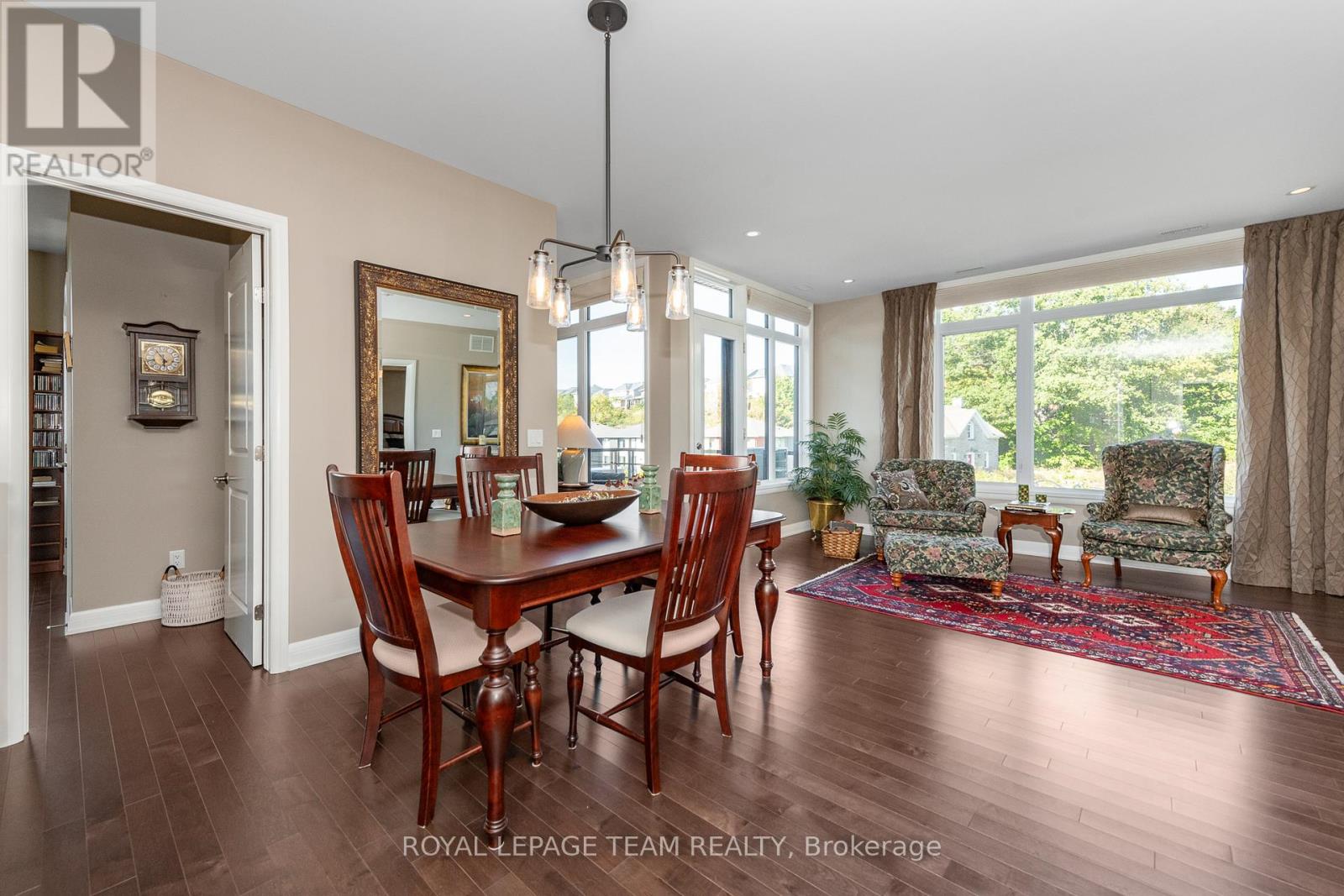 302 - 190 Boundstone Way, Ottawa, Ontario  K2T 0M9 - Photo 14 - X12415336
