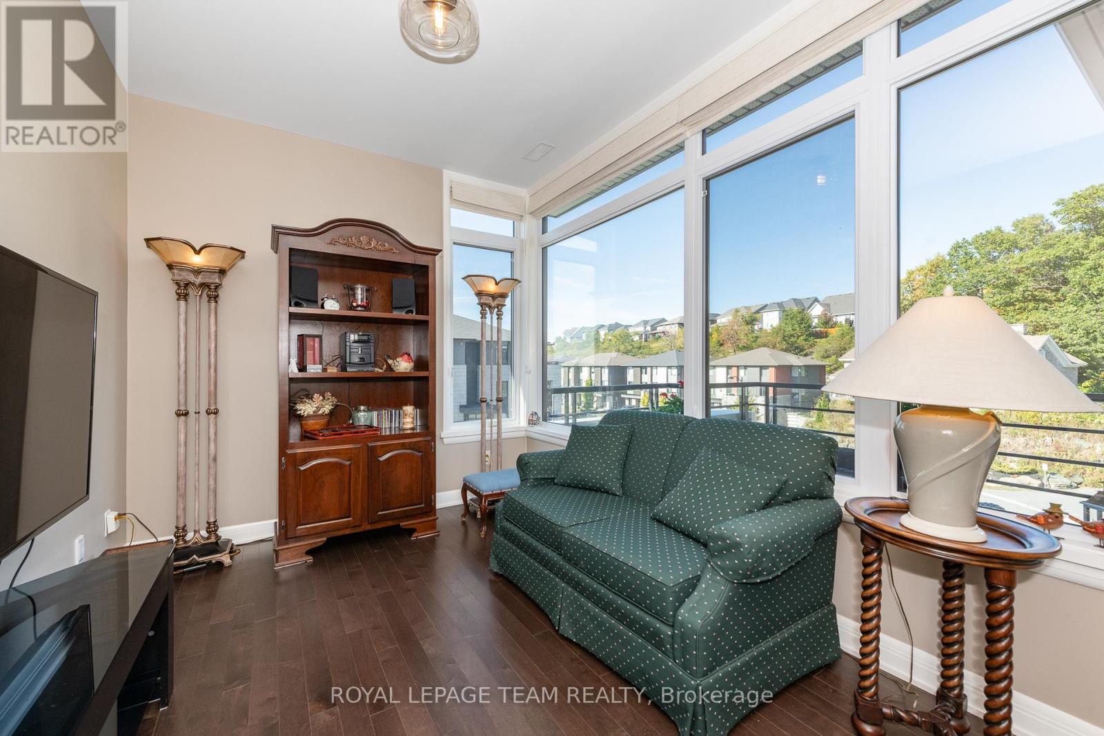 302 - 190 Boundstone Way, Ottawa, Ontario  K2T 0M9 - Photo 23 - X12415336