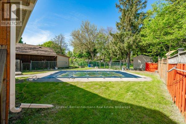 73 Terrace Hill Street, Brantford, Ontario  N3R 1G2 - Photo 25 - X12415404