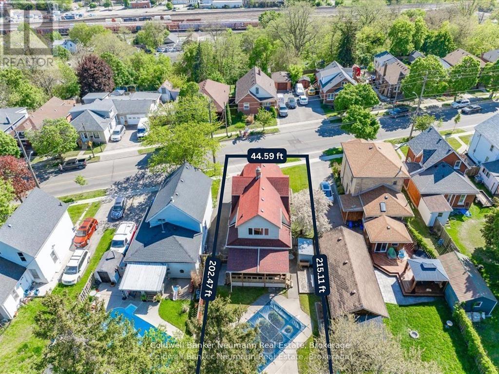 73 Terrace Hill Street, Brantford, Ontario  N3R 1G2 - Photo 37 - X12415404