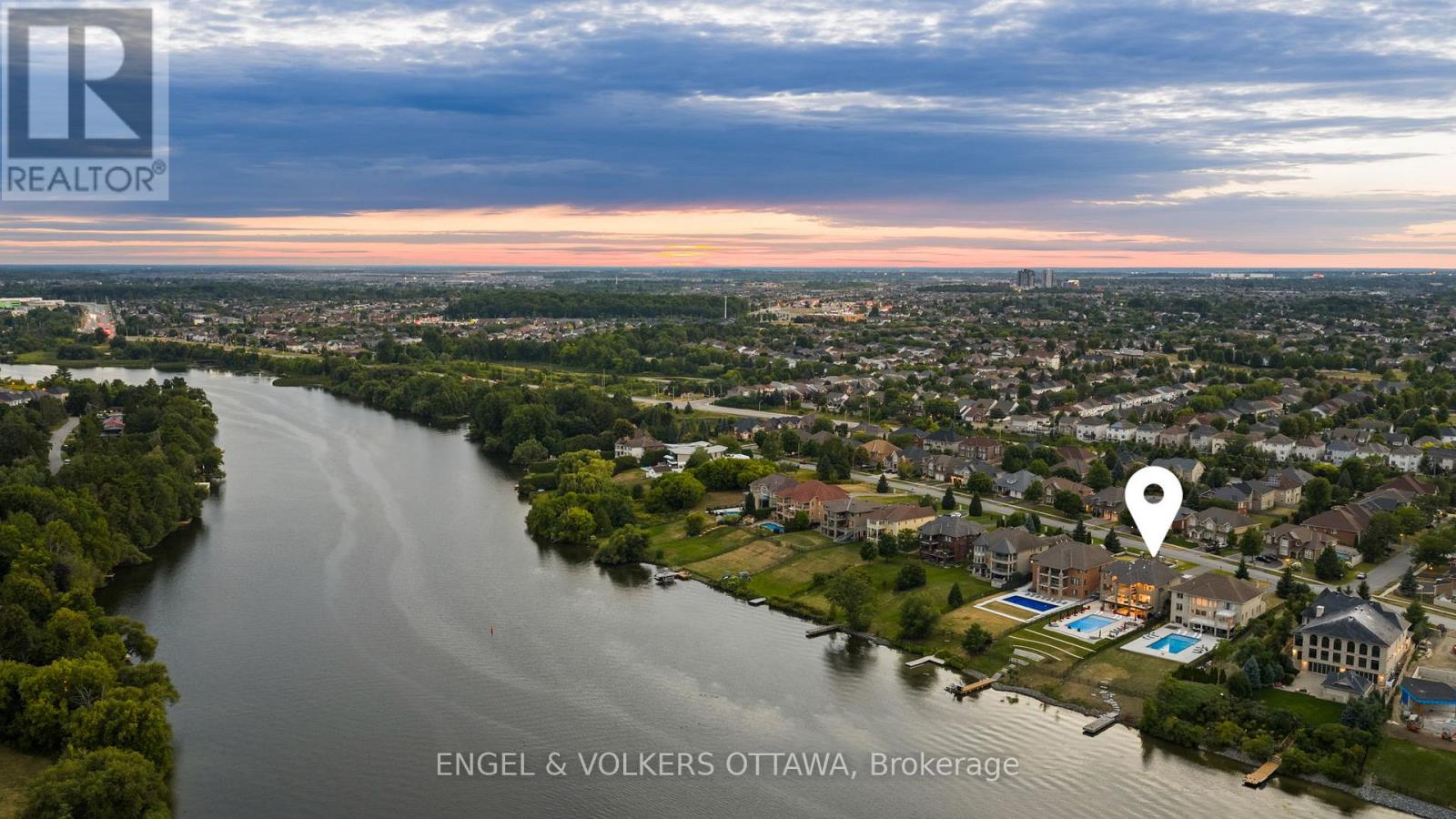 151 Winding Way E, Ottawa, Ontario  K2C 3H1 - Photo 49 - X12415343