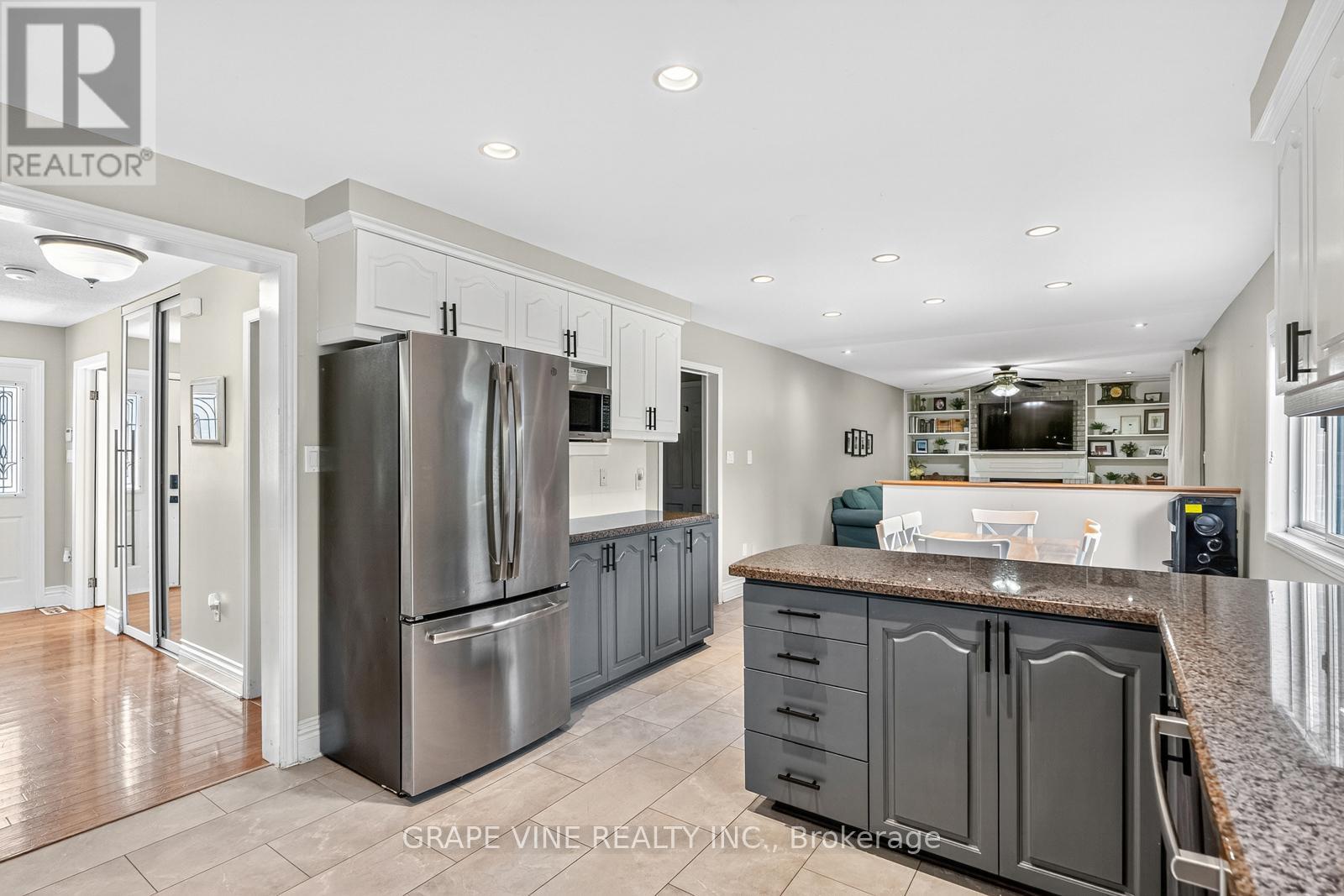 1366 Cornfield Crescent, Ottawa, Ontario  K4P 1E6 - Photo 14 - X12415357