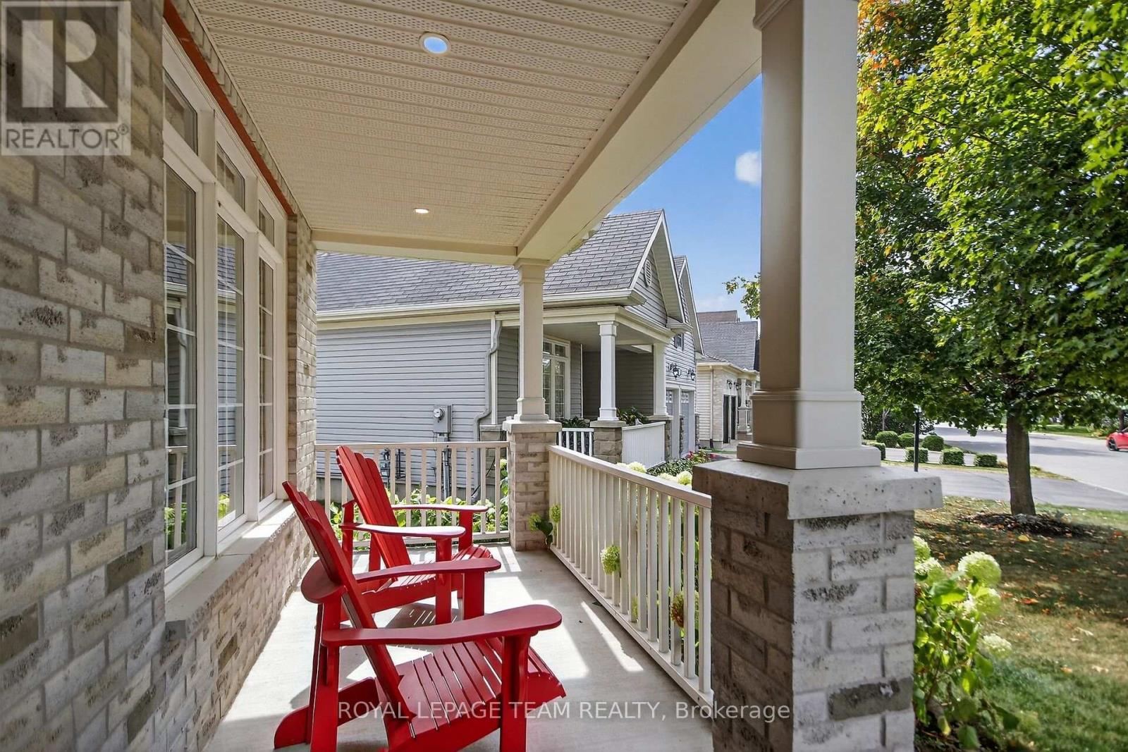 128 Chenoa Way, Ottawa, Ontario  K2J 0M2 - Photo 2 - X12415387