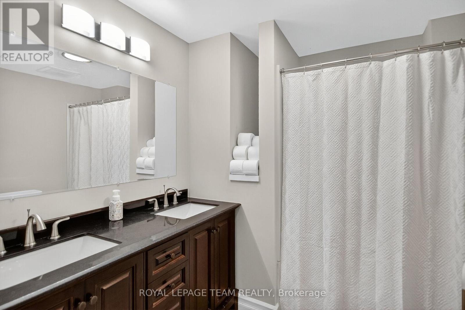 128 Chenoa Way, Ottawa, Ontario  K2J 0M2 - Photo 34 - X12415387