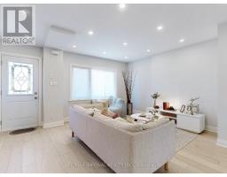 9 LESMOUNT AVENUE, Toronto, Ontario