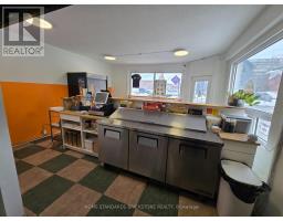 31 BOND STREET E, Oshawa, Ontario
