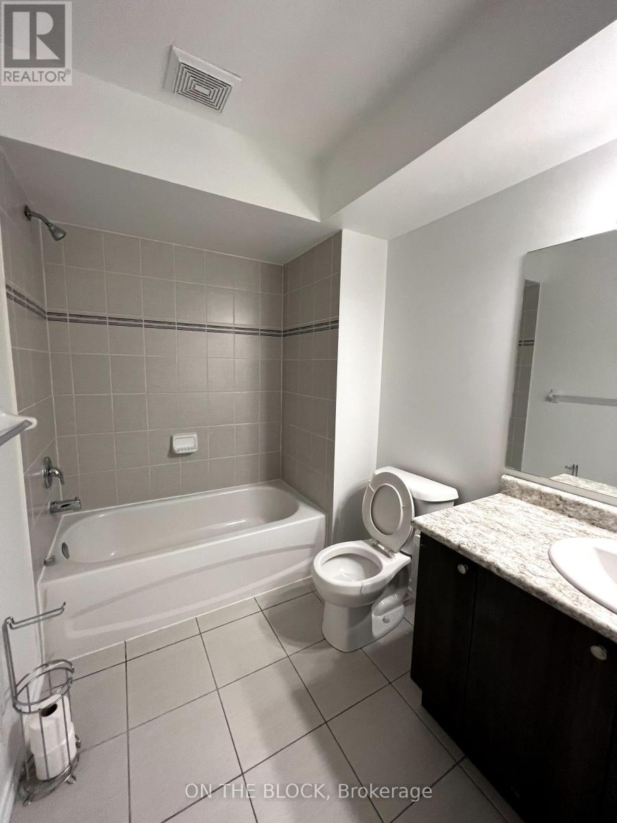 224 - 2454 Rosedrop Path, Oshawa, Ontario  L1L 0L2 - Photo 5 - E12415253