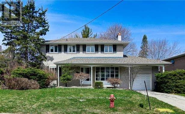 6 Greenyards Drive, Toronto, Ontario  M2M 2R6 - Photo 2 - C12414910