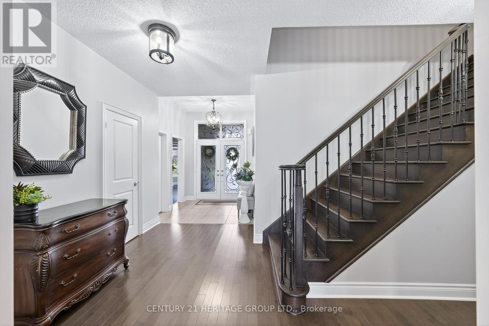 90 Gibson Circle, Bradford West Gwillimbury, Ontario  L3Z 0W9 - Photo 26 - N12404662