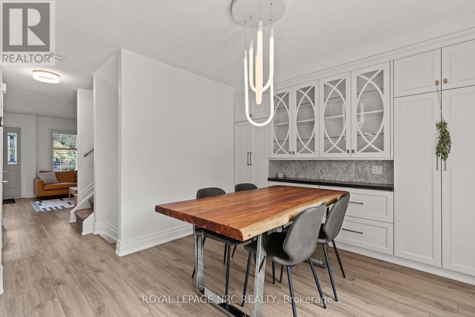 33 Broadway Avenue, St. Catharines, Ontario  L2M 1M3 - Photo 9 - X12415328