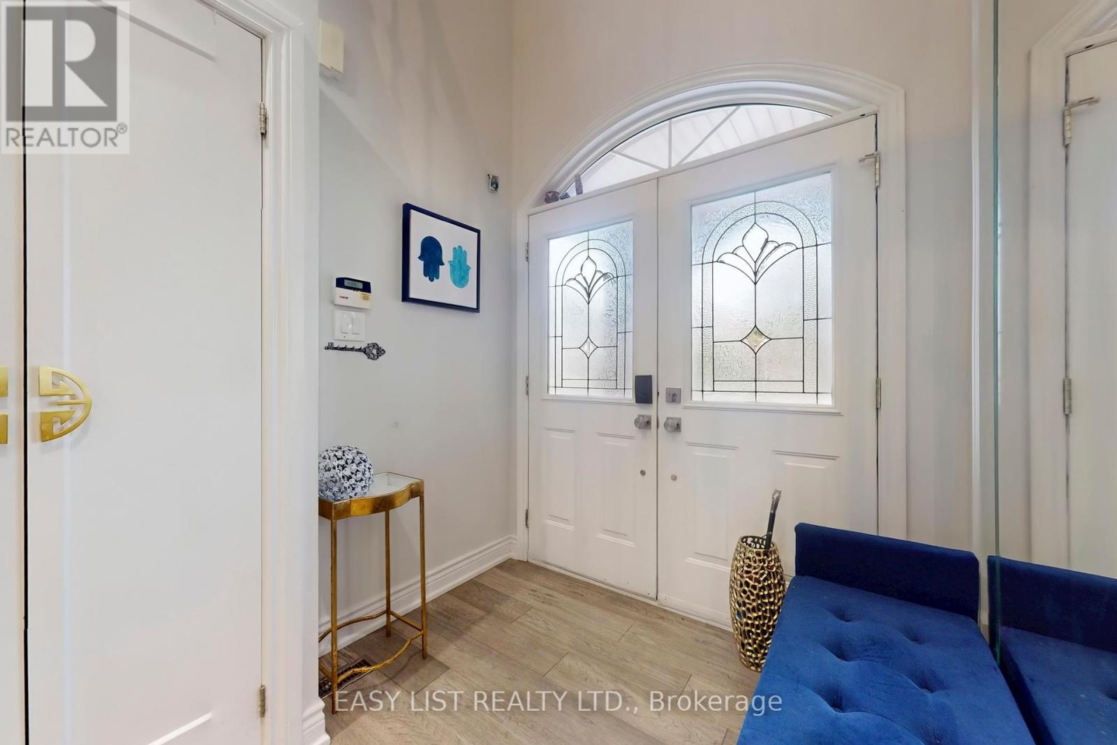 Main - 6 Kingshill Road, Richmond Hill, Ontario  L4E 4B1 - Photo 12 - N12415214