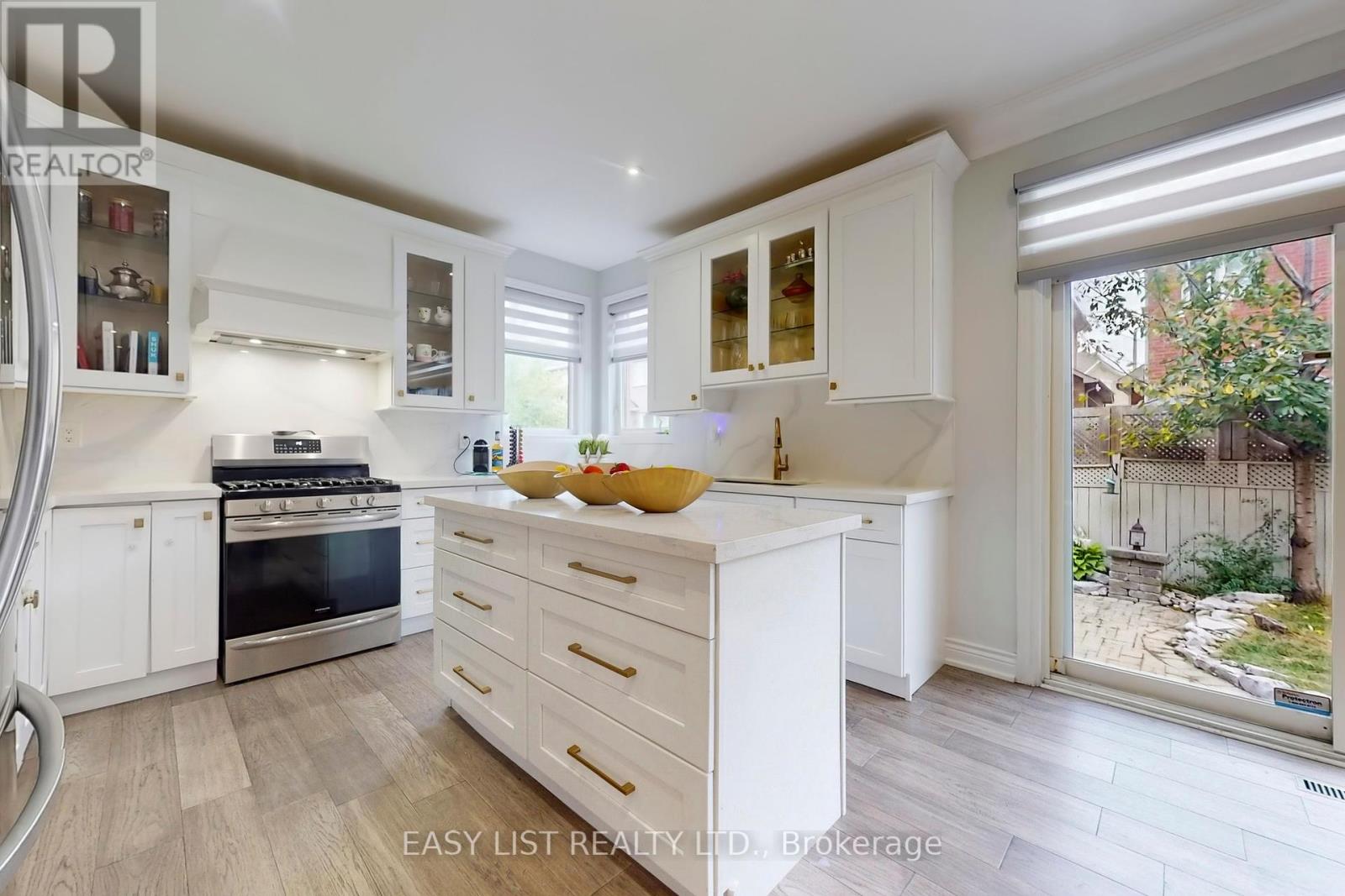 Main - 6 Kingshill Road, Richmond Hill, Ontario  L4E 4B1 - Photo 20 - N12415214