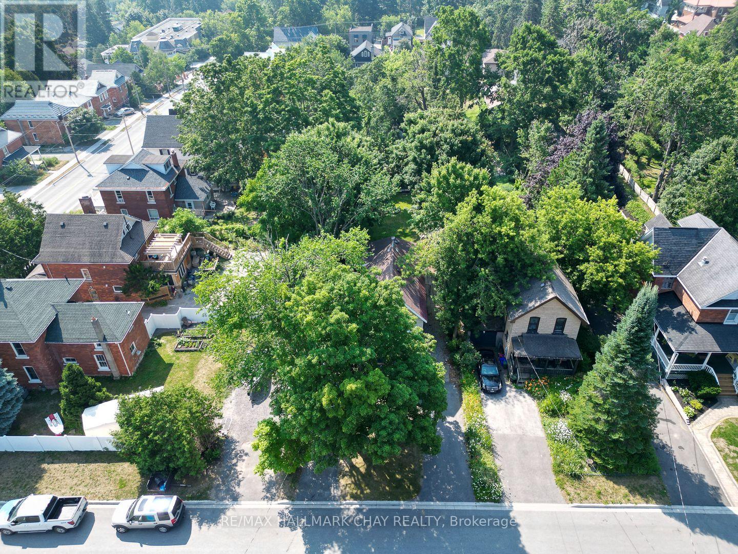 109 Borland Street E, Orillia, Ontario  L3V 2B8 - Photo 27 - S12415199