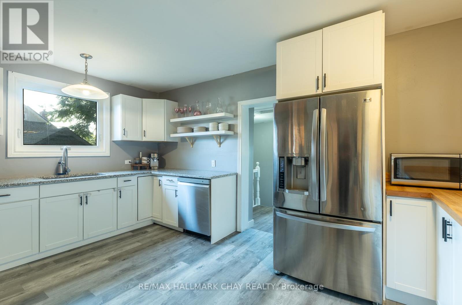 109 Borland Street E, Orillia, Ontario  L3V 2B8 - Photo 8 - S12415199