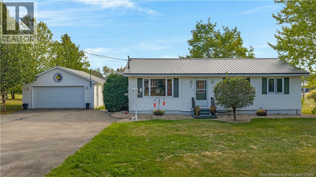 3 Meredith Drive, Sussex Corner, New Brunswick  E4E 2T8 - Photo 2 - NB127075