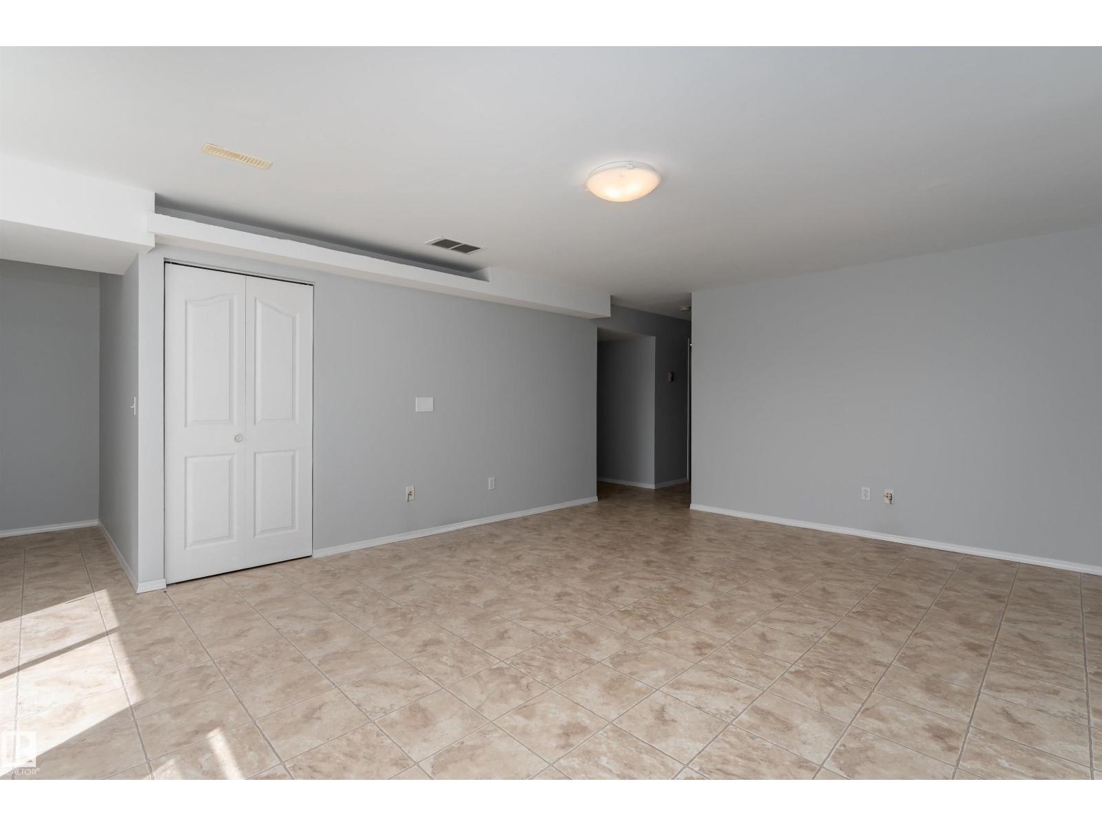 1027 Graham Co Nw, Edmonton, Alberta  T5T 6L4 - Photo 35 - E4458569