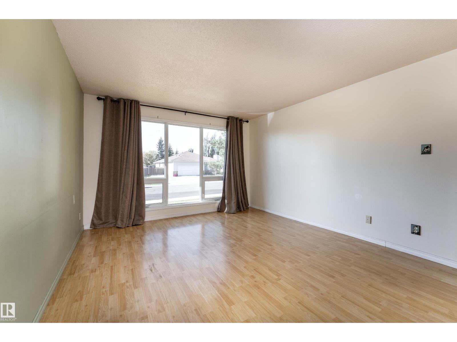 4114 43b Av, Leduc, Alberta  T9E 4T7 - Photo 6 - E4458570