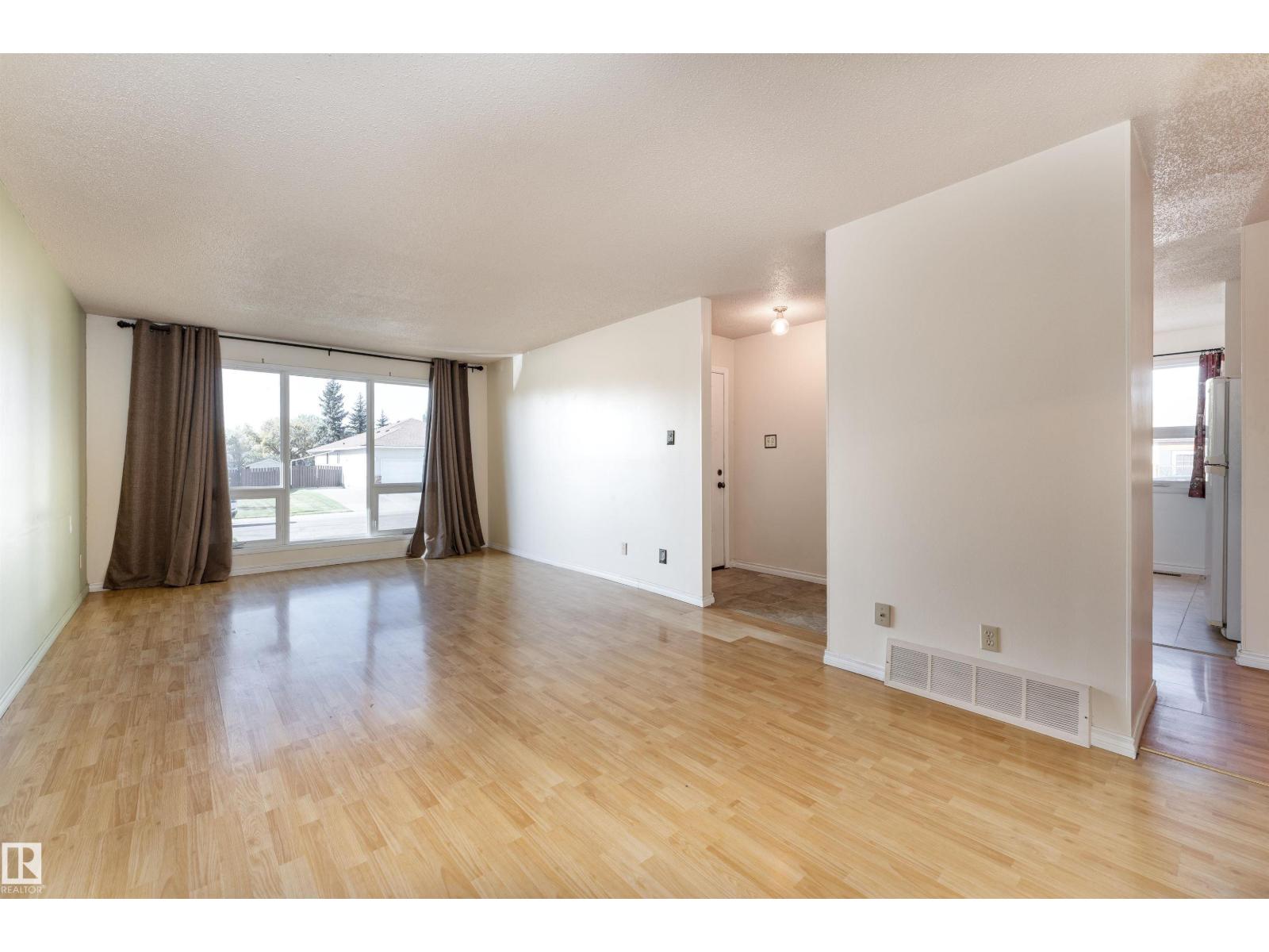 4114 43b Av, Leduc, Alberta  T9E 4T7 - Photo 8 - E4458570