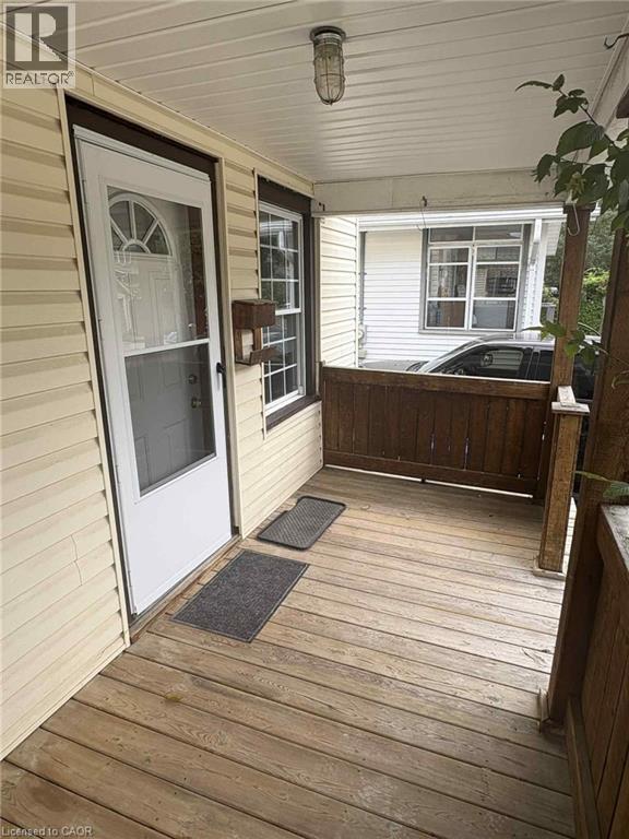 4 Marquis Street, St. Catharines, Ontario  L2R 4Y6 - Photo 3 - 40771452