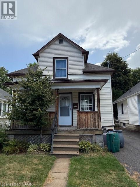 4 MARQUIS Street, St. Catharines, Ontario