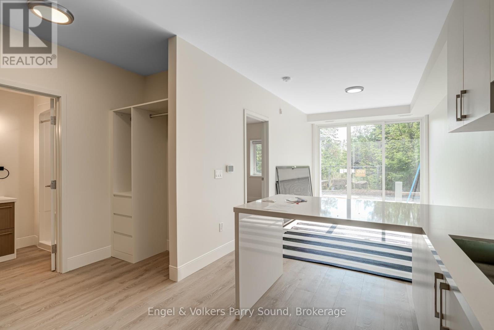 305 - 51 George Street, Parry Sound, Ontario  P2A 2R2 - Photo 15 - X12415194