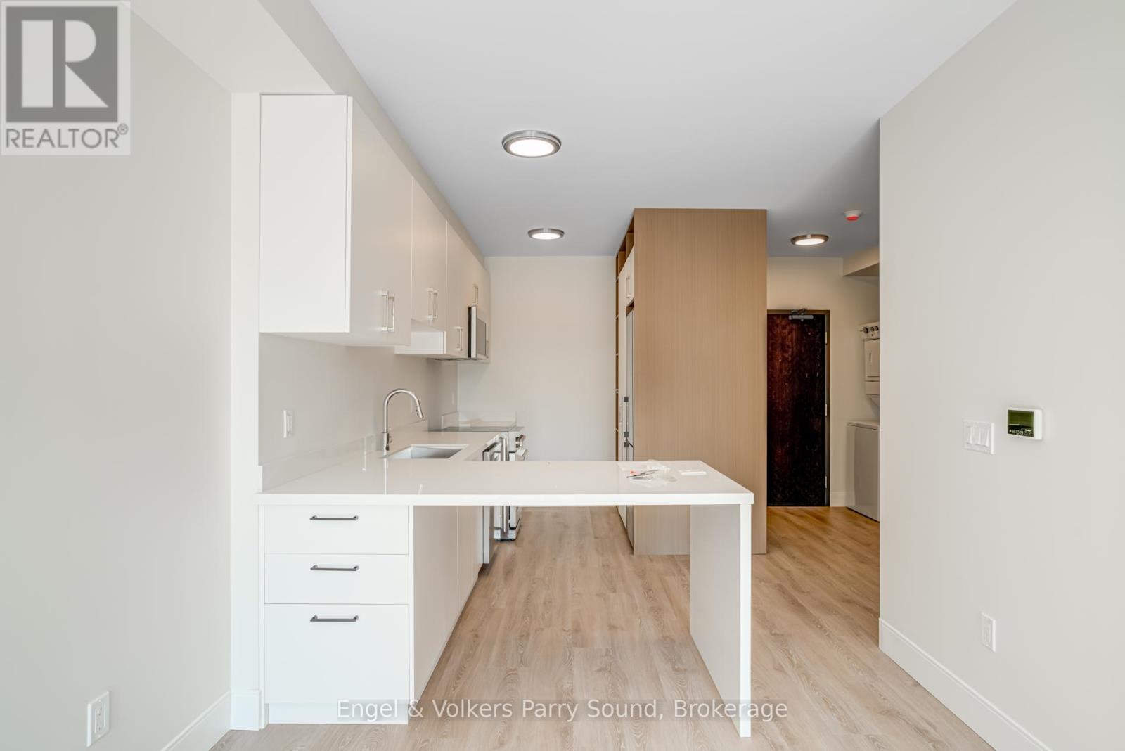 305 - 51 George Street, Parry Sound, Ontario  P2A 2R2 - Photo 7 - X12415194