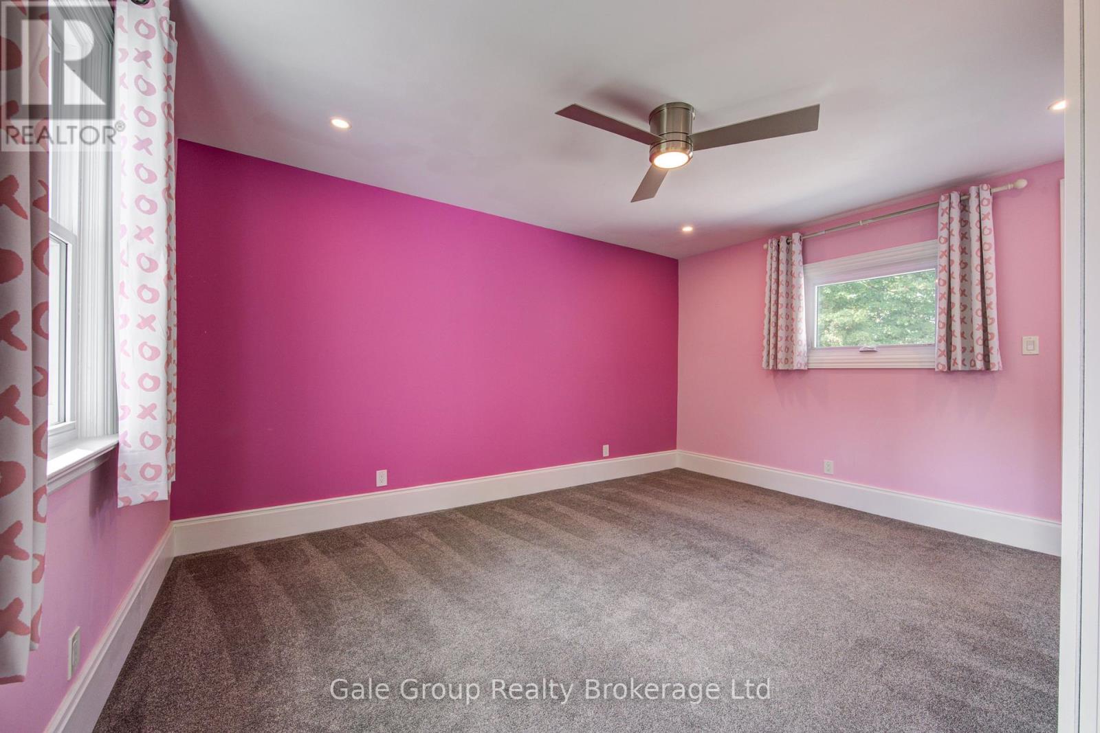 155 Vansittart Avenue, Woodstock, Ontario  N4S 6E7 - Photo 31 - X12415264