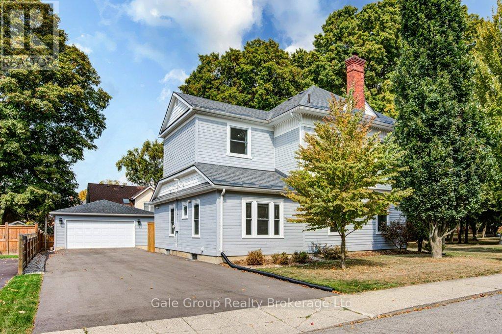 155 Vansittart Avenue, Woodstock, Ontario  N4S 6E7 - Photo 5 - X12415264