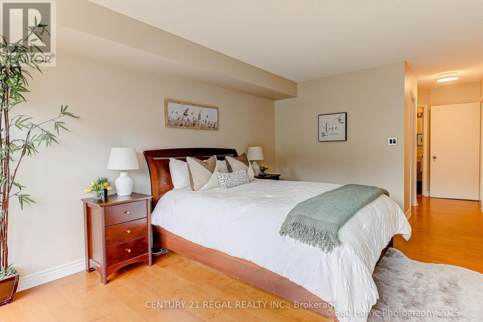 308 - 2267 Lake Shore Boulevard W, Toronto, Ontario  M8V 3X2 - Photo 15 - W12415211