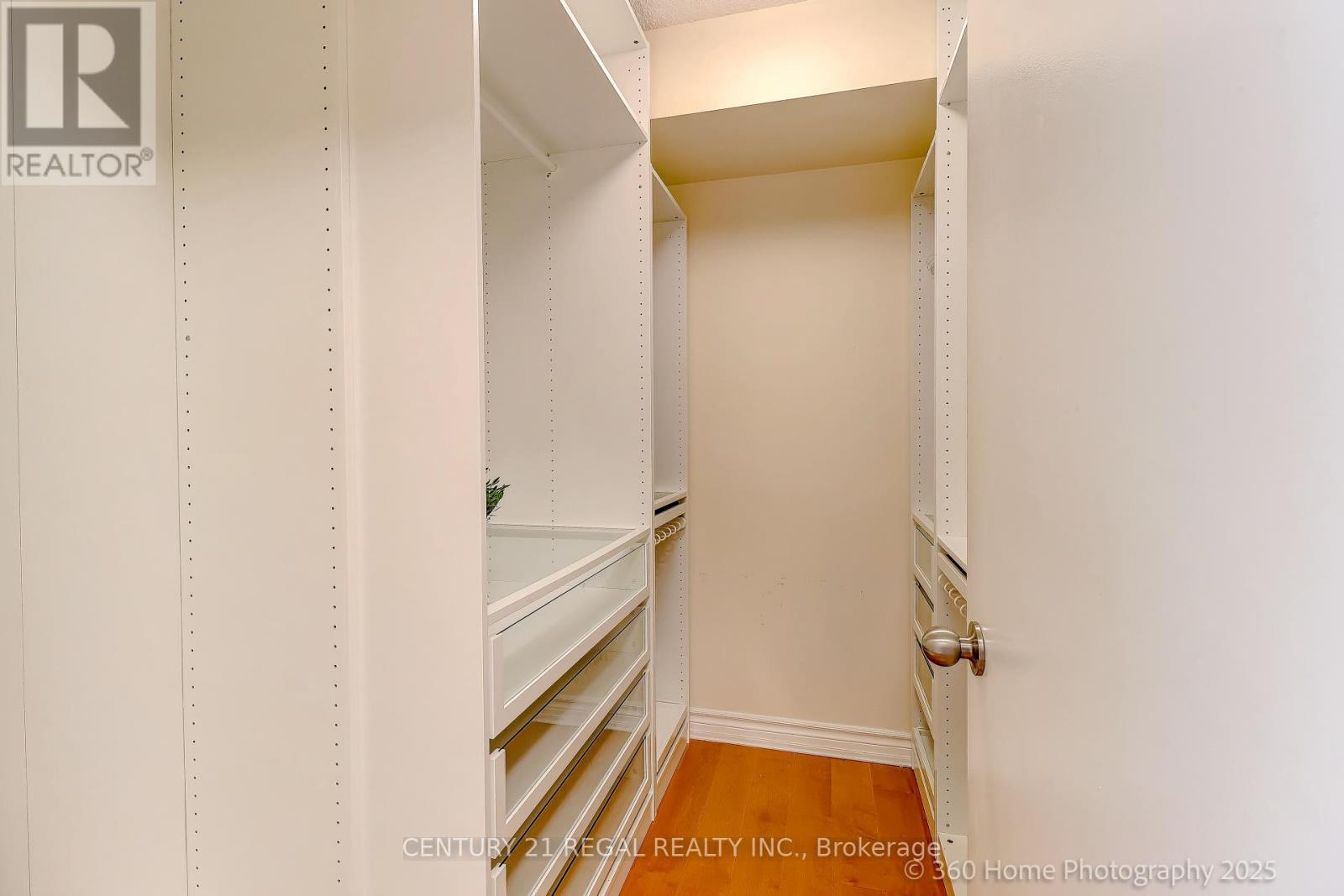 308 - 2267 Lake Shore Boulevard W, Toronto, Ontario  M8V 3X2 - Photo 16 - W12415211