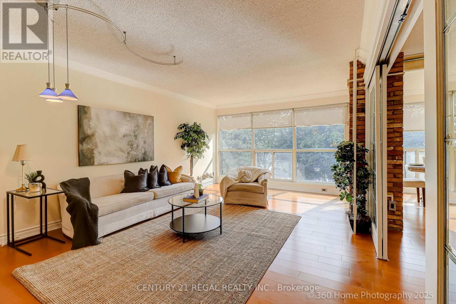 308 - 2267 Lake Shore Boulevard W, Toronto, Ontario  M8V 3X2 - Photo 6 - W12415211