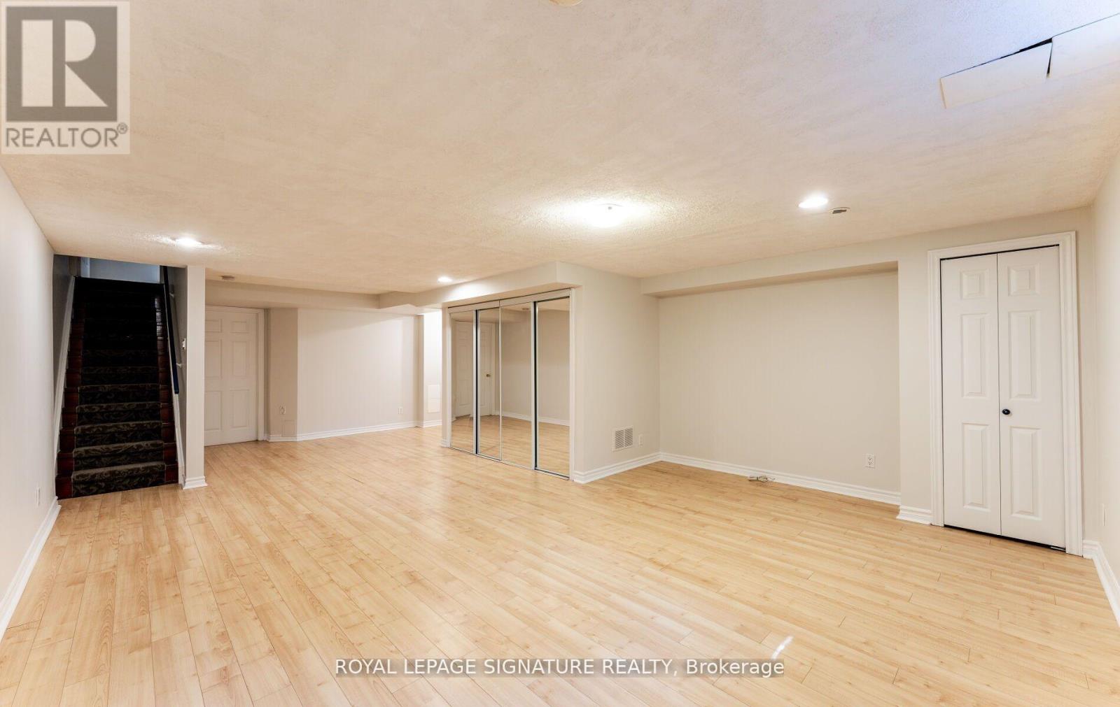 2 - 760 Village Green Boulevard, Mississauga, Ontario  L5E 3K8 - Photo 27 - W12415224