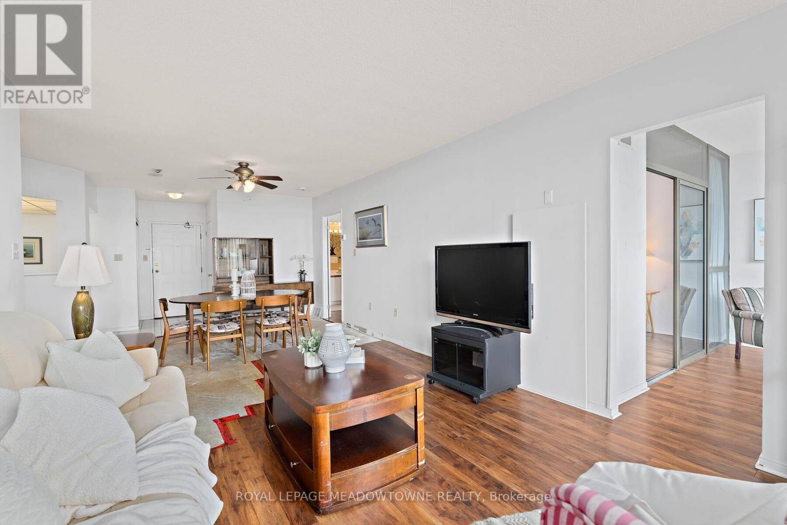 1708 - 20 Mcfarlane Drive, Halton Hills, Ontario  L7G 5J8 - Photo 13 - W12415227