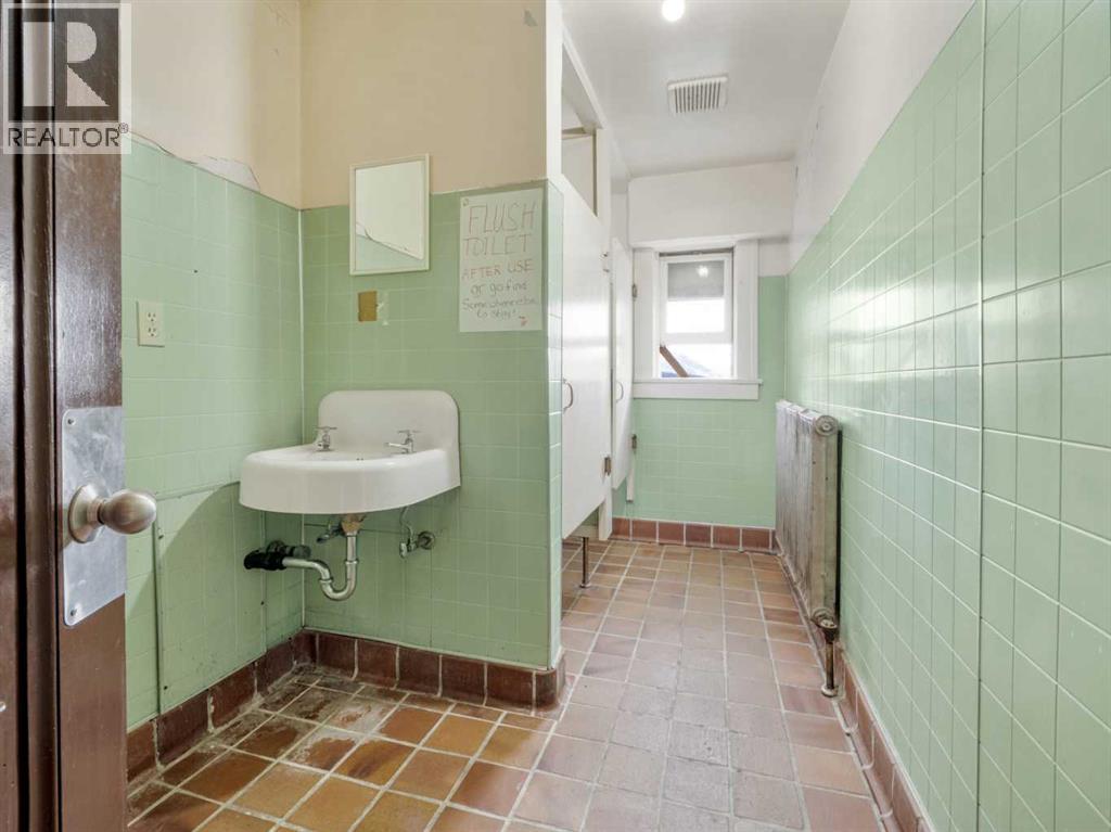 7719 17 Avenue, Coleman, Alberta  T0K 0M0 - Photo 25 - A2232986