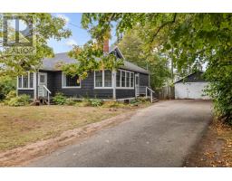 61 Mount Edward Road