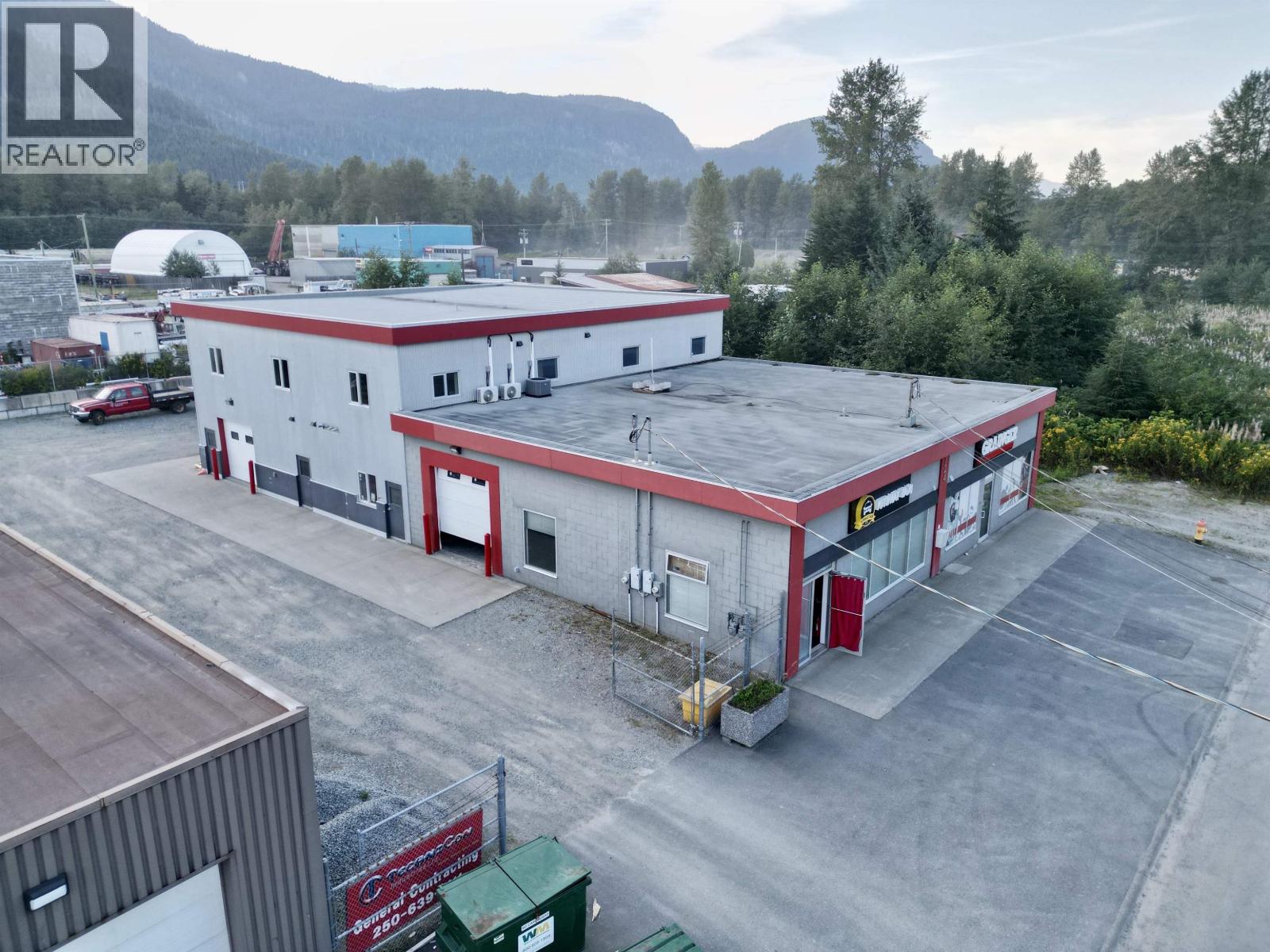 A&B 724 COMMERCIAL AVENUE, Kitimat, British Columbia