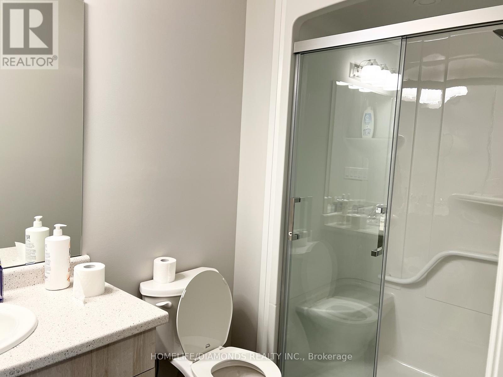 121 Alicia Crescent, Thorold, Ontario  L0S 1K0 - Photo 13 - X12415182