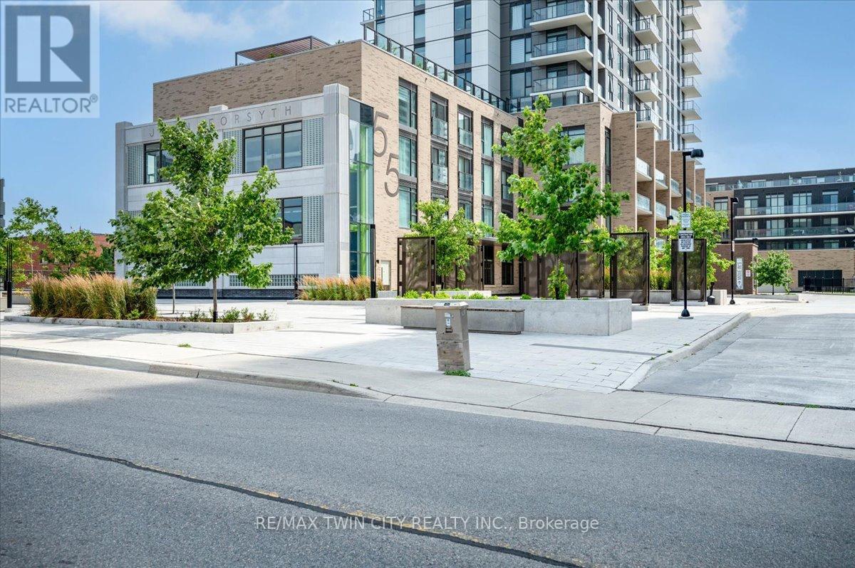505 - 55 Duke Street W, Kitchener, Ontario  N2H 0C9 - Photo 6 - X12415210