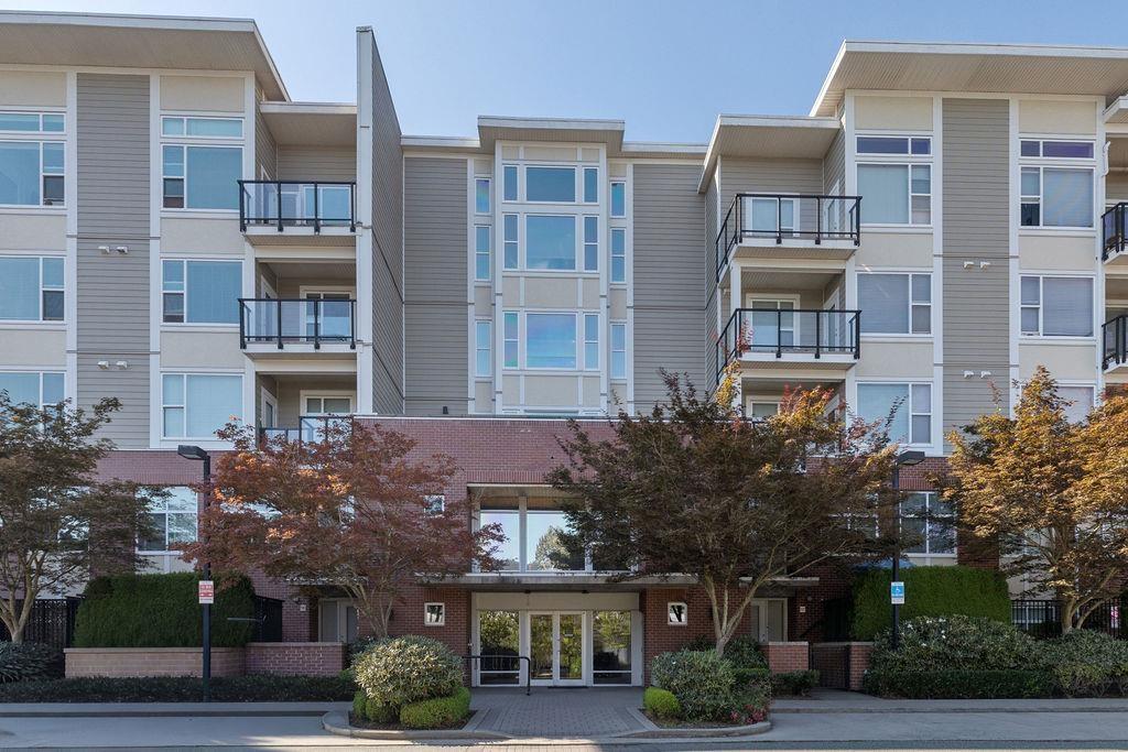 410 15956 86A AVENUE, Surrey, British Columbia