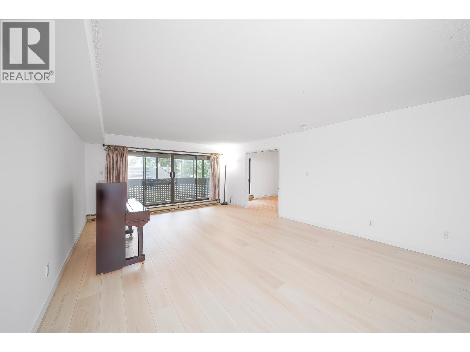 201 444 W 49th Avenue, Vancouver, British Columbia  V5Y 3V4 - Photo 9 - R3048108