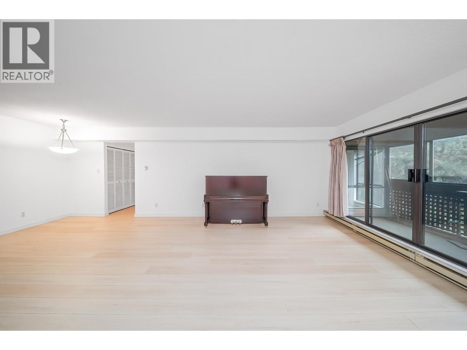 201 444 W 49th Avenue, Vancouver, British Columbia  V5Y 3V4 - Photo 10 - R3048108