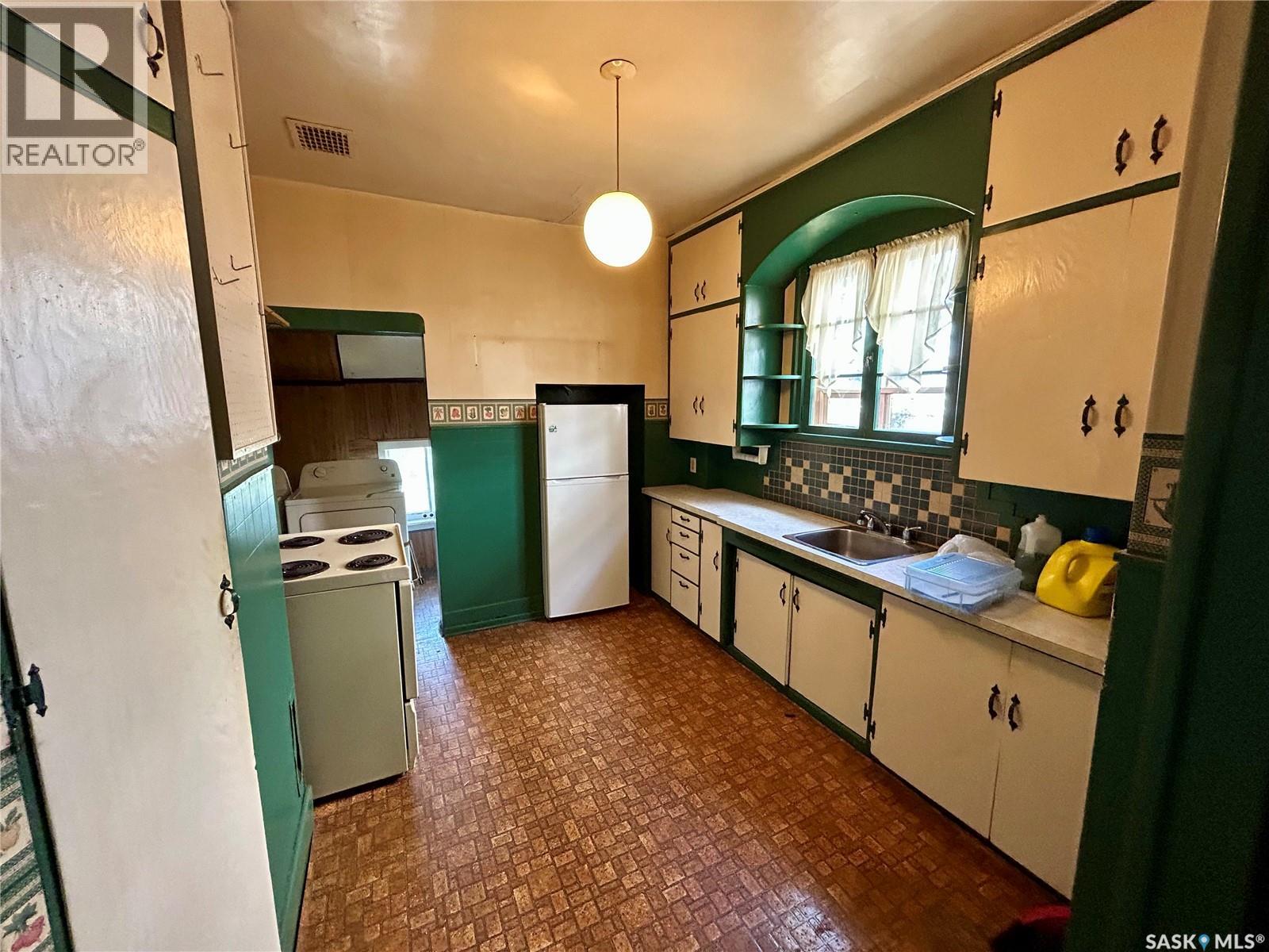 620 Mcpherson Avenue, Saskatoon, Saskatchewan  S7N 0X6 - Photo 4 - SK018853
