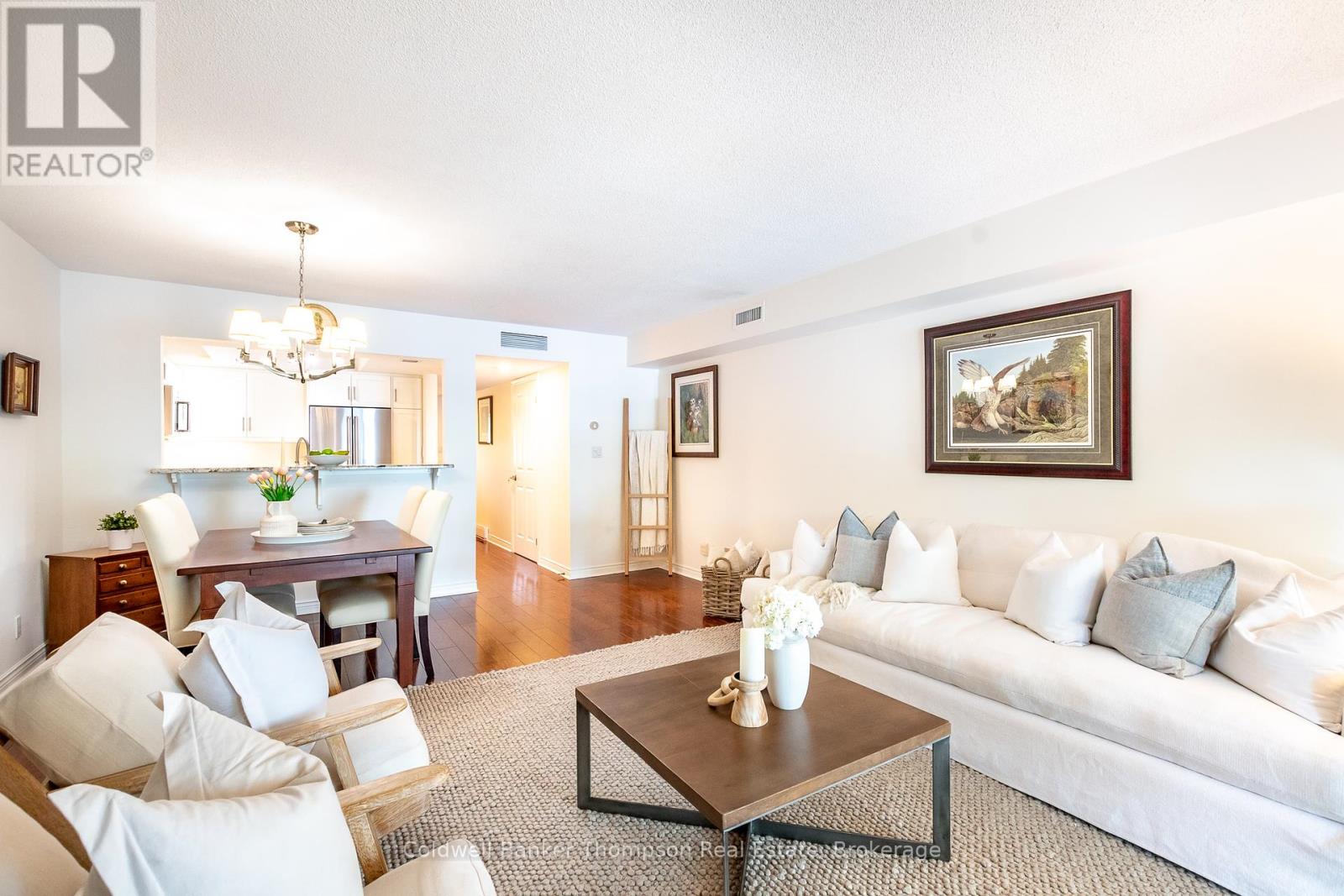 204 - 10 Coveside Drive, Huntsville, Ontario  P1H 1C3 - Photo 14 - X12360125