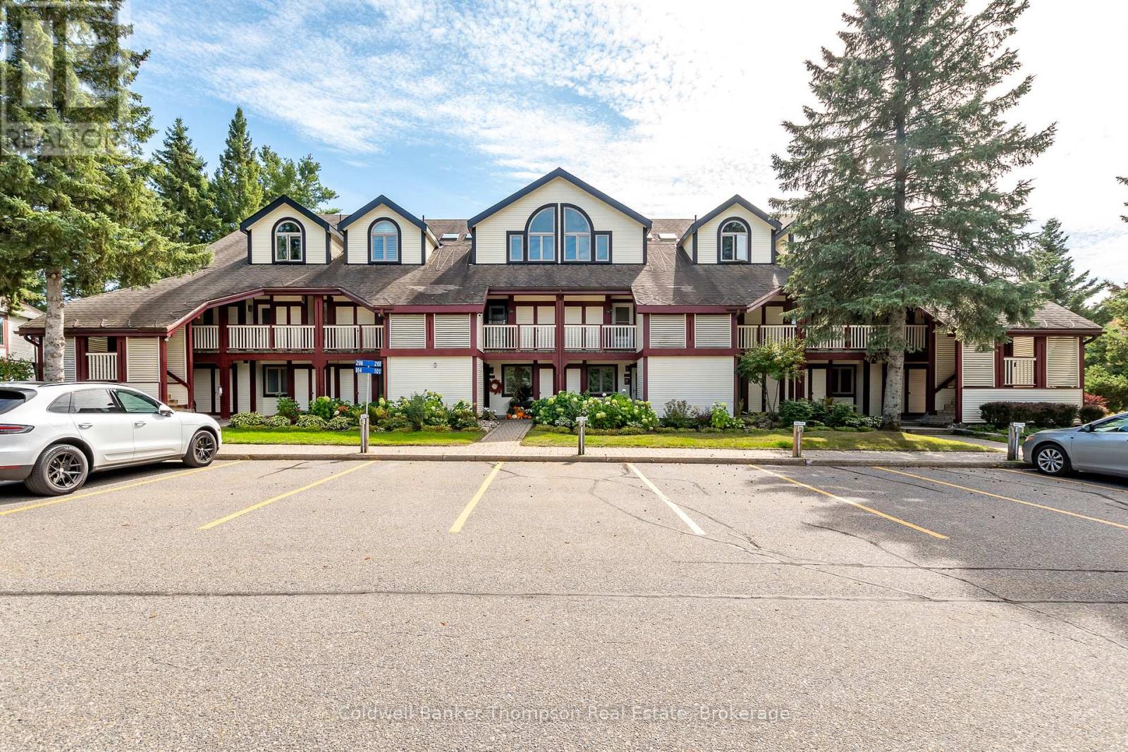 204 - 10 Coveside Drive, Huntsville, Ontario  P1H 1C3 - Photo 6 - X12360125