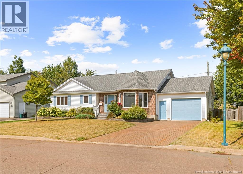 45 Foxwood Drive, Moncton, New Brunswick  E1G 3S6 - Photo 2 - NB126949